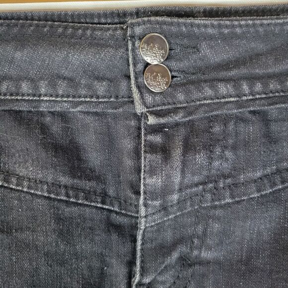 Dorothy Perkins Black Raw Hem Denim Mini Skirt - Picture 4 of 9